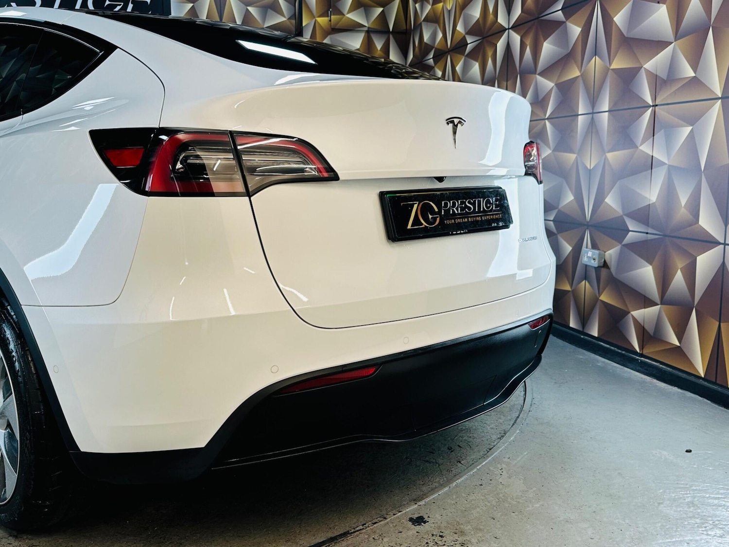 Used Tesla Model Y 2022 for sale - 76226800: Photo 30