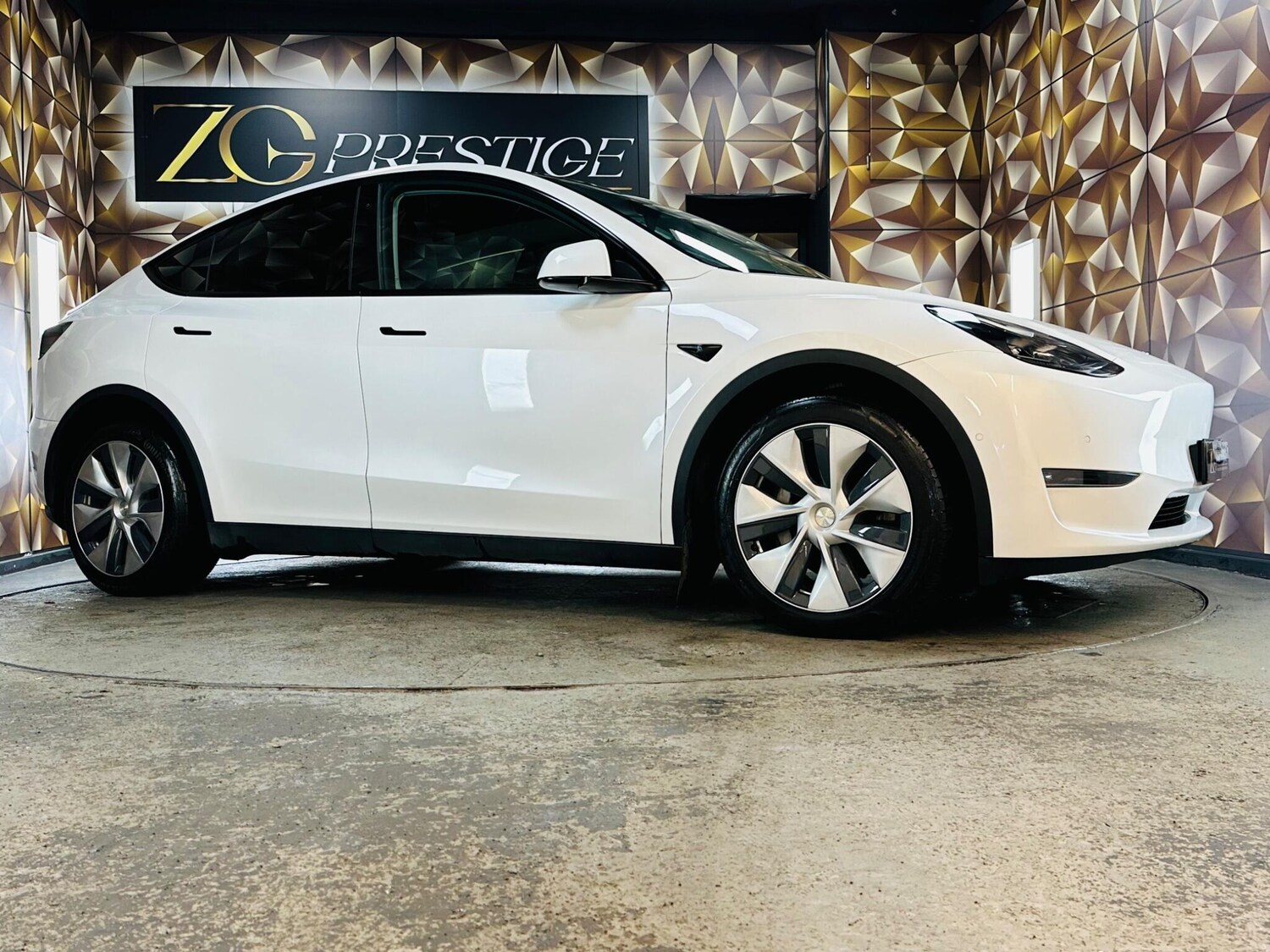 Used Tesla Model Y 2022 for sale - 76226800: Photo 34