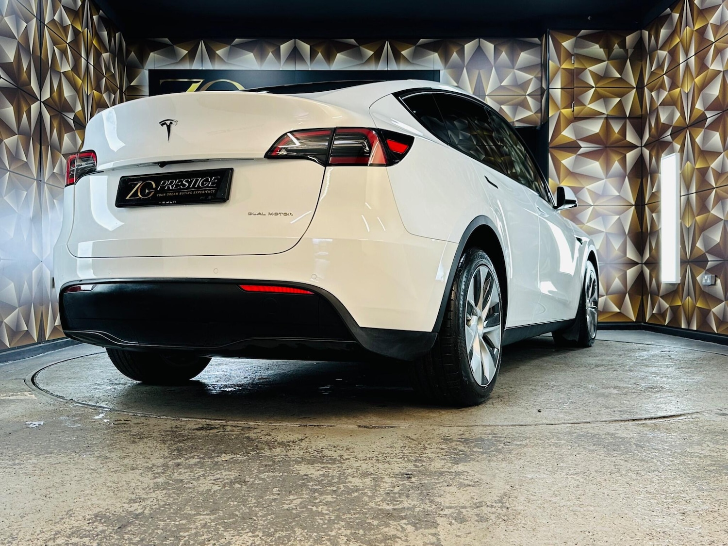 Used Tesla Model Y 2022 for sale - 76226800: Photo 43