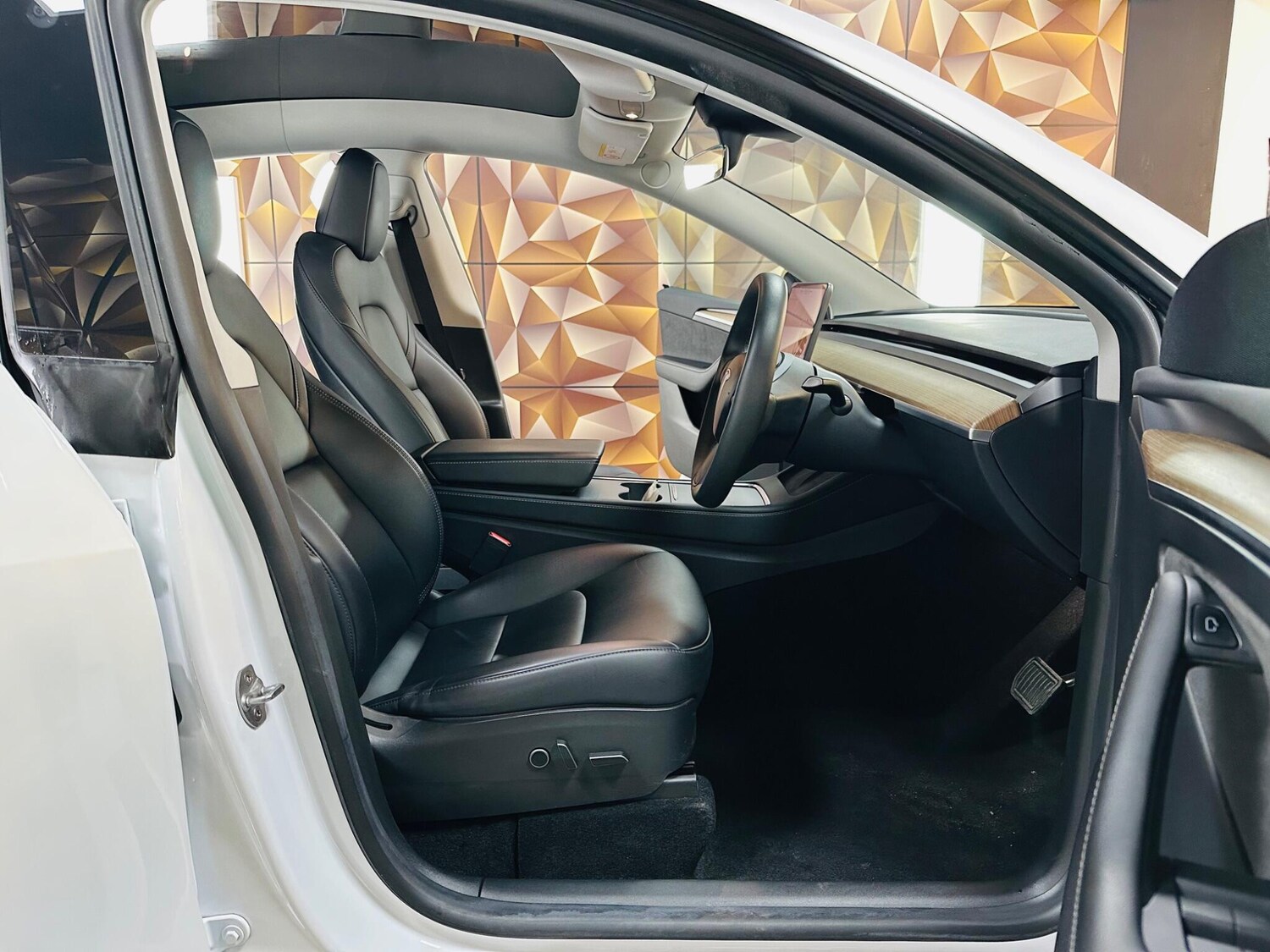 Used Tesla Model Y 2022 for sale - 76226800: Photo 56