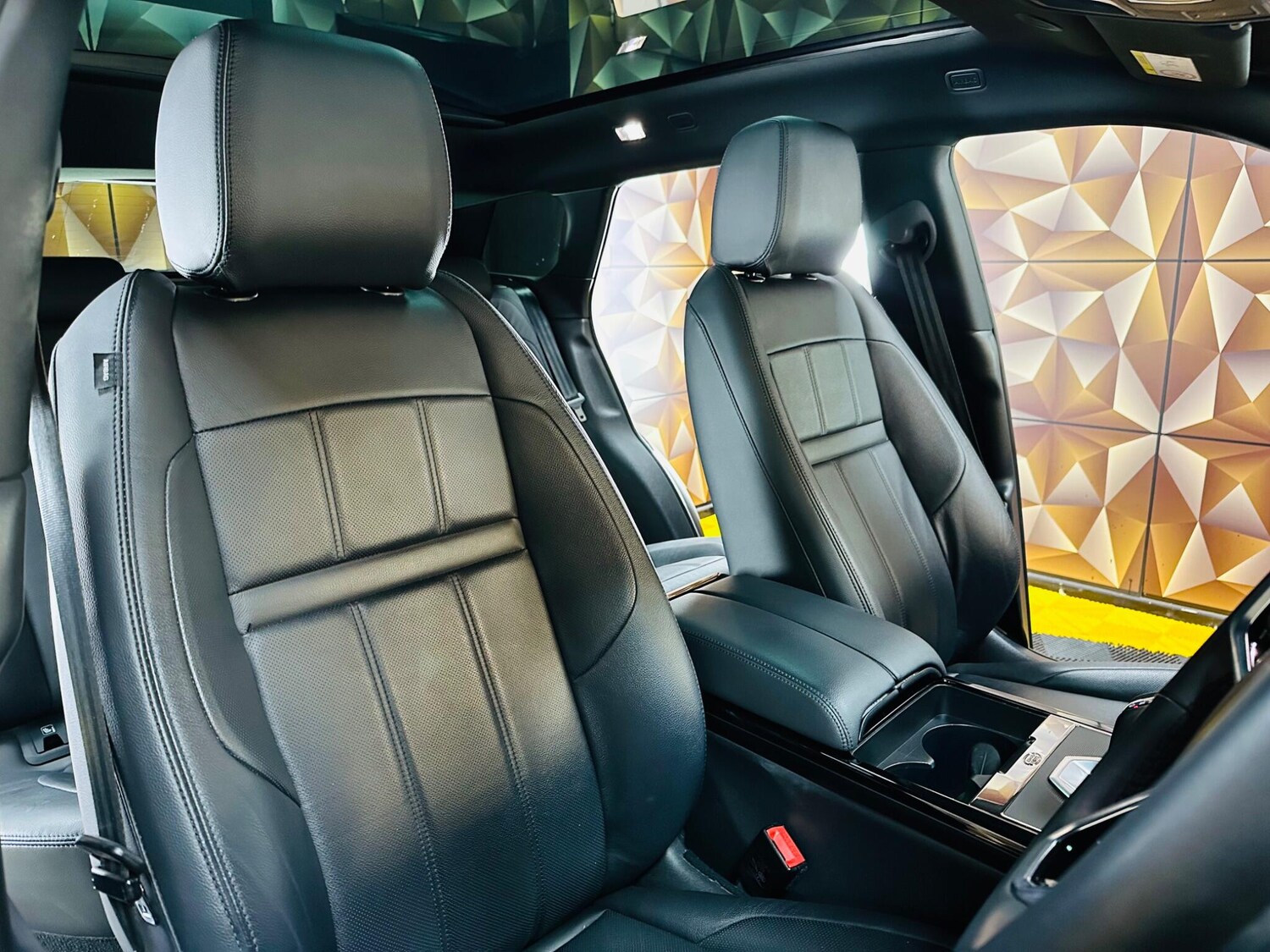 Used Land Rover Range Rover Evoque 2023 for sale - 78157026: Photo 10