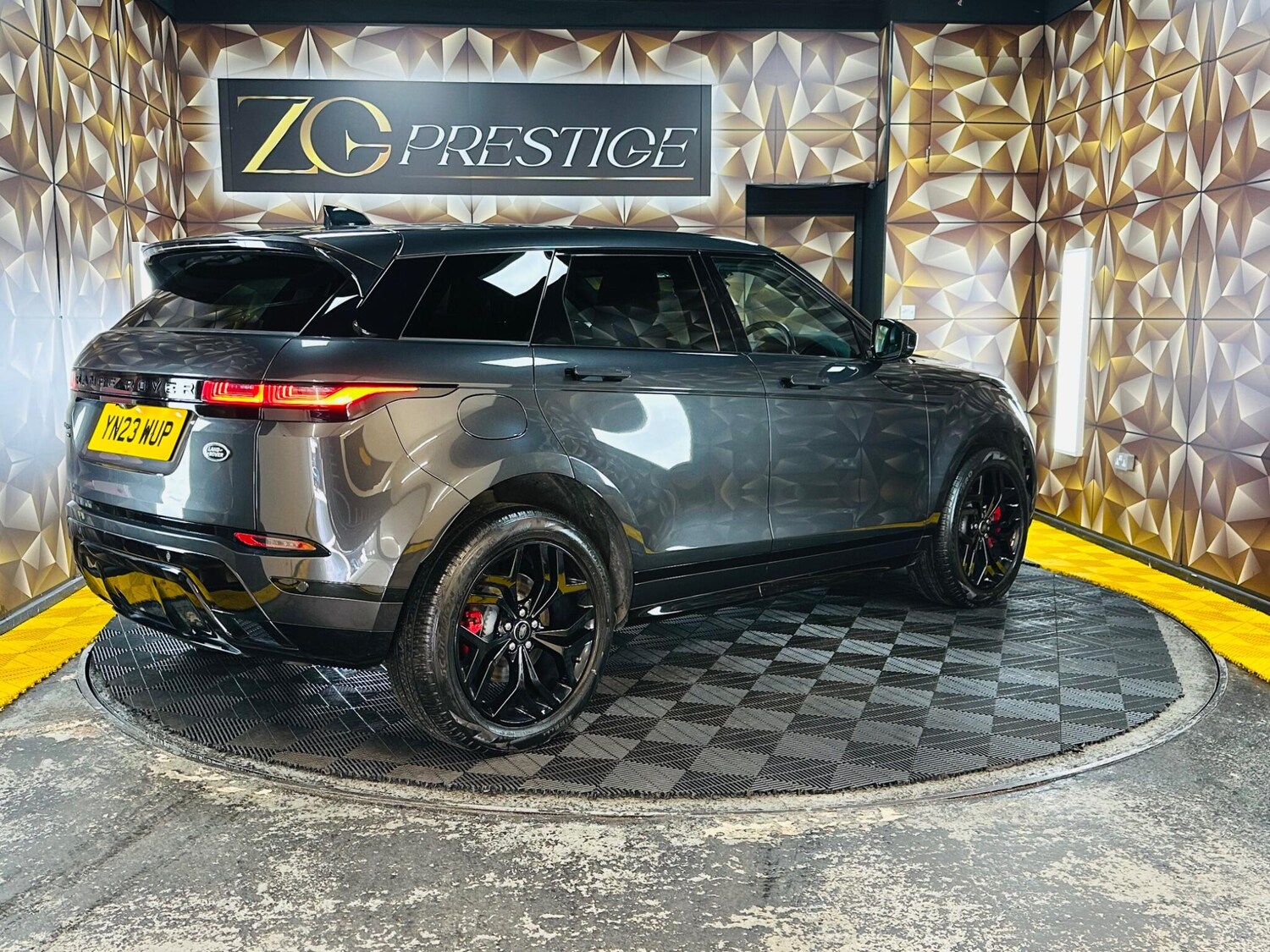Used Land Rover Range Rover Evoque 2023 for sale - 78157026: Photo 13