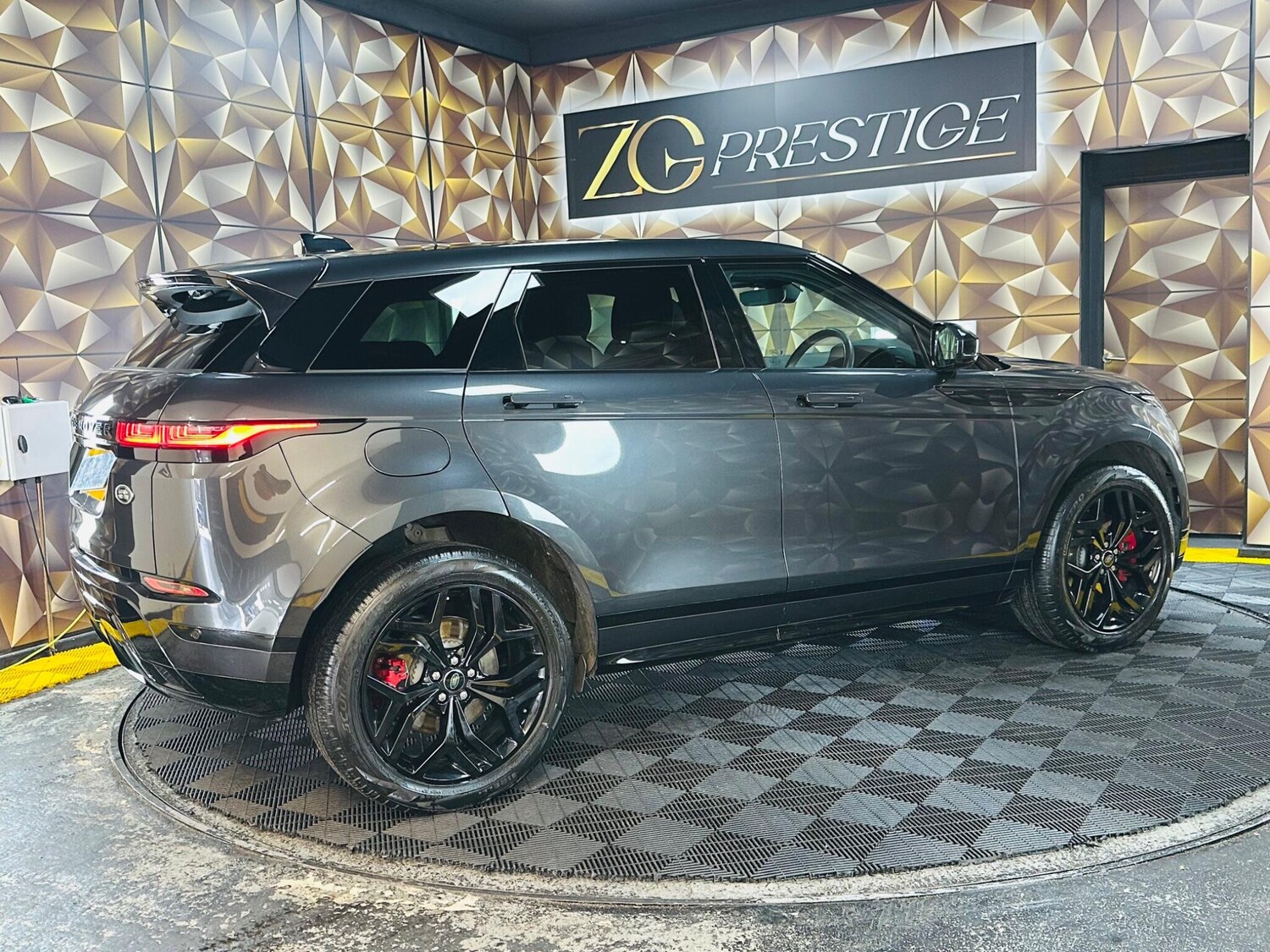 Used Land Rover Range Rover Evoque 2023 for sale - 78157026: Photo 39