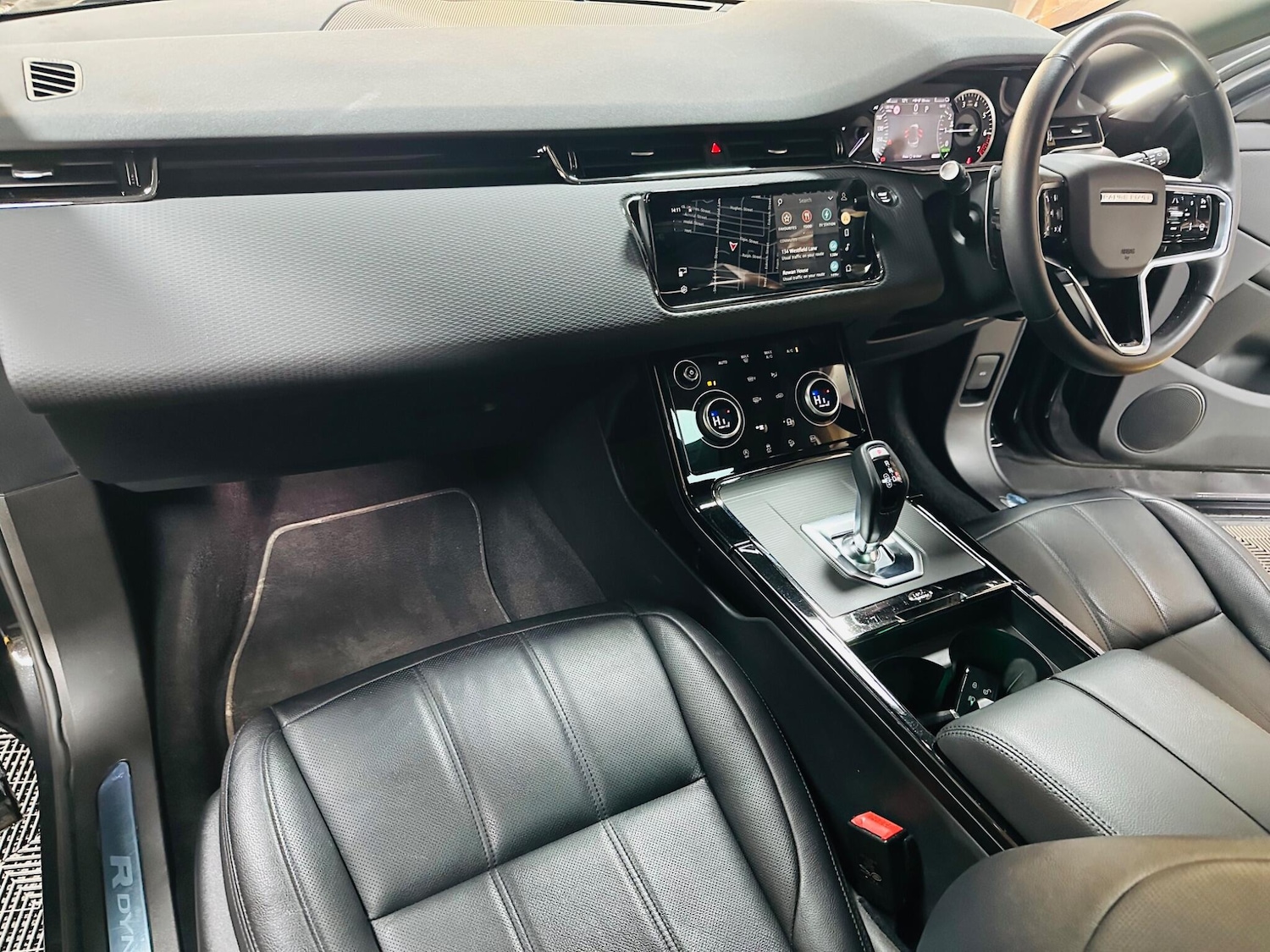 Used Land Rover Range Rover Evoque 2023 for sale - 78157026: Photo 4