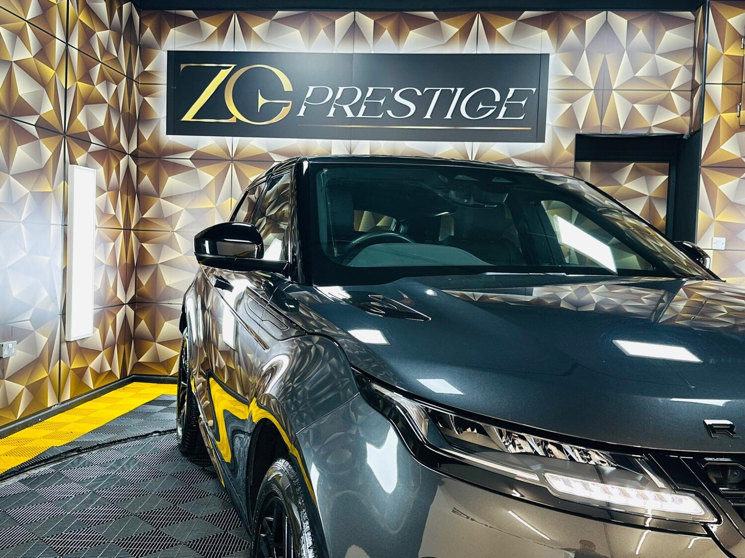 Used Land Rover Range Rover Evoque 2023 for sale - 78157026: Photo 41