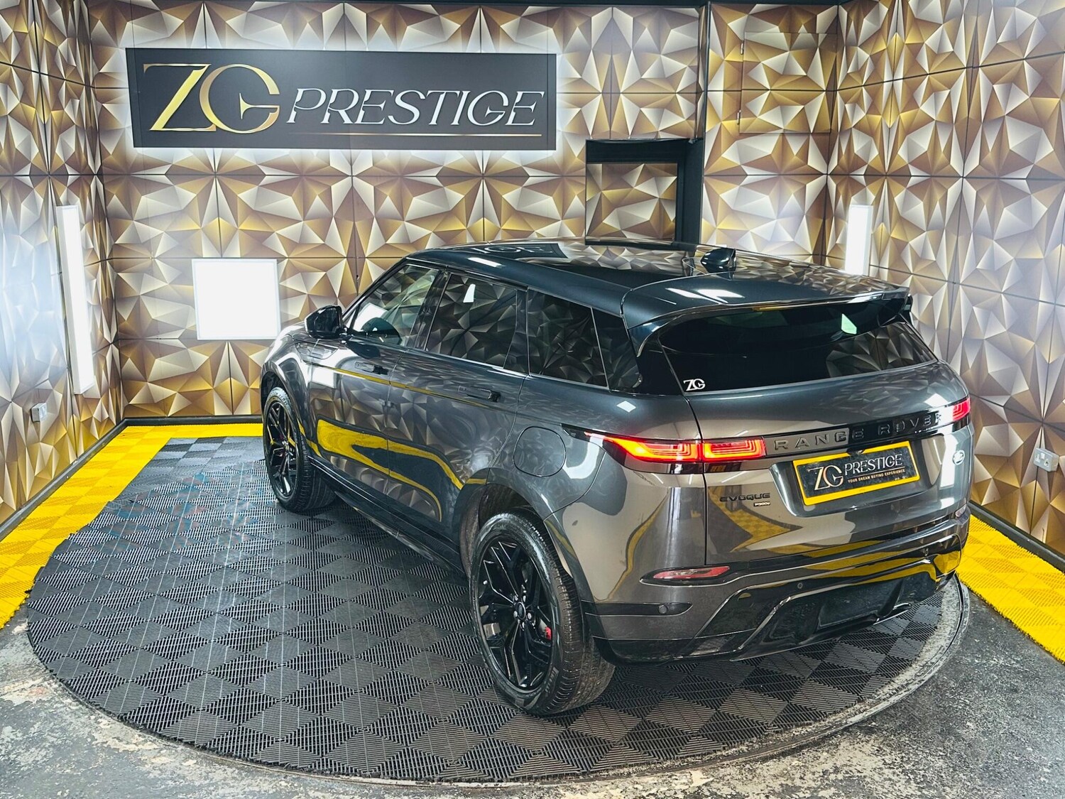 Used Land Rover Range Rover Evoque 2023 for sale - 78157026: Photo 44