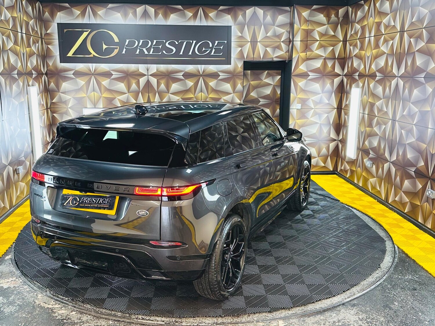 Used Land Rover Range Rover Evoque 2023 for sale - 78157026: Photo 47