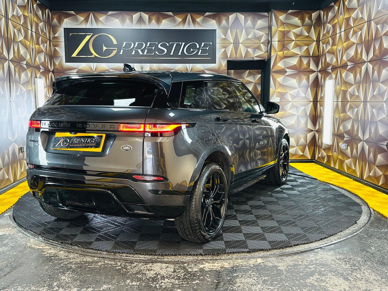 Used Land Rover Range Rover Evoque 2023 for sale - 78157026: Photo 50