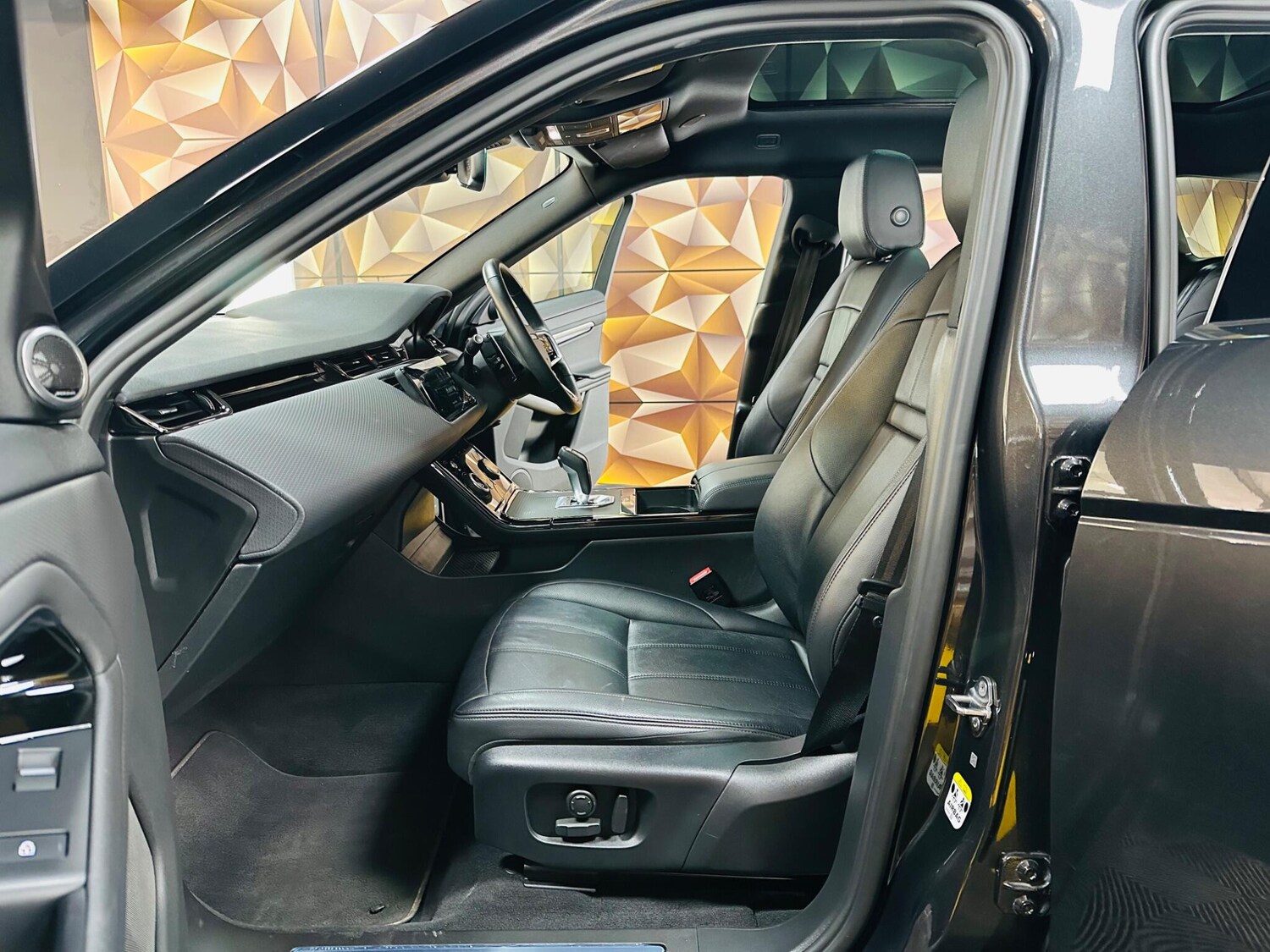 Used Land Rover Range Rover Evoque 2023 for sale - 78157026: Photo 62