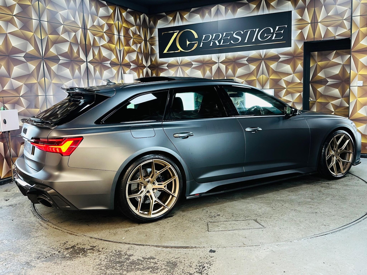 Used Audi RS6 Avant for sale - 76521690: Photo 33
