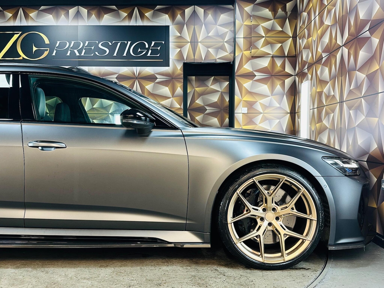 Used Audi RS6 Avant for sale - 76521690: Photo 48