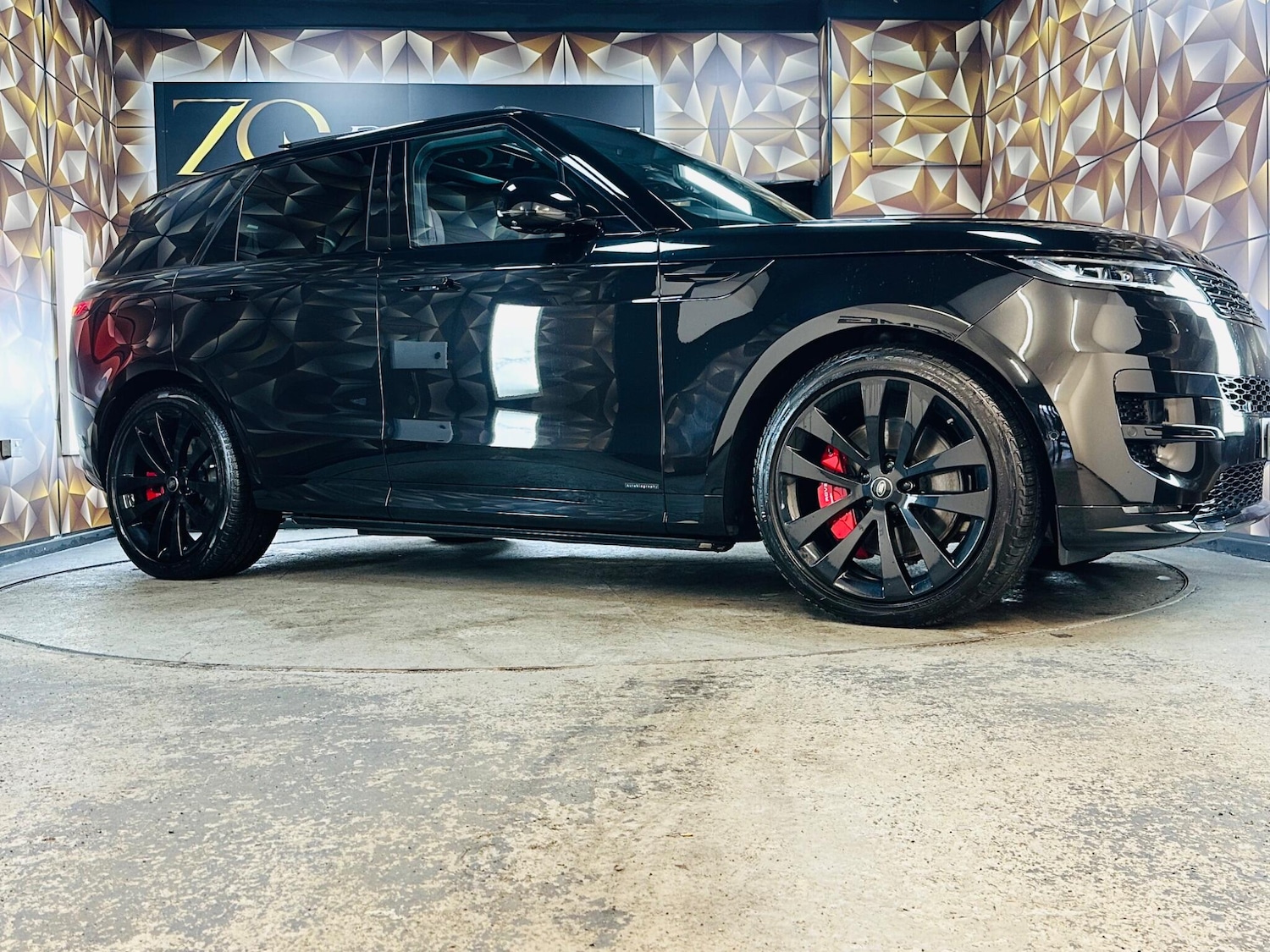 Used Land Rover Range Rover Sport 2024 for sale - 76377594: Photo 13