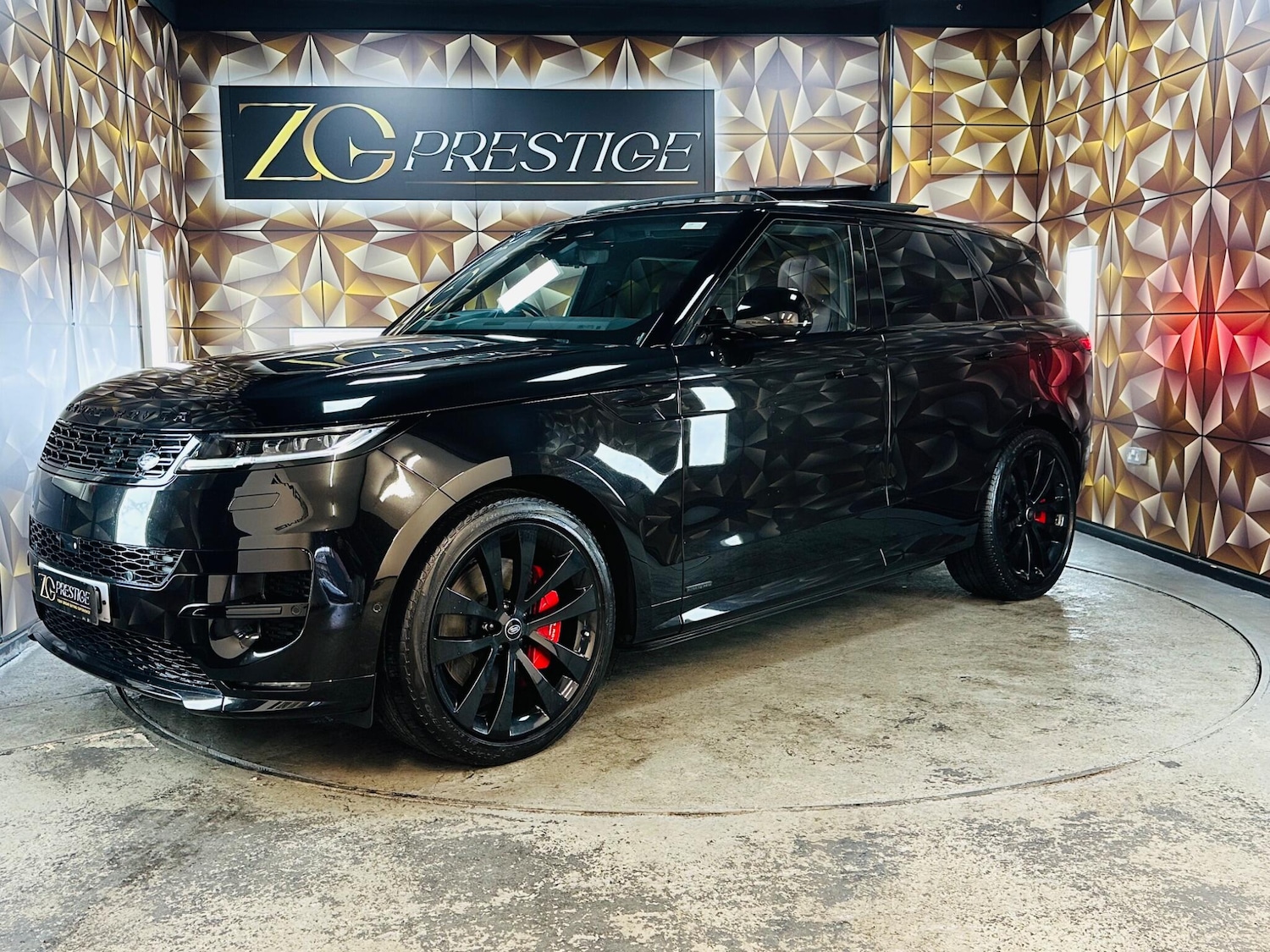 Used Land Rover Range Rover Sport 2024 for sale - 76377594: Photo 15