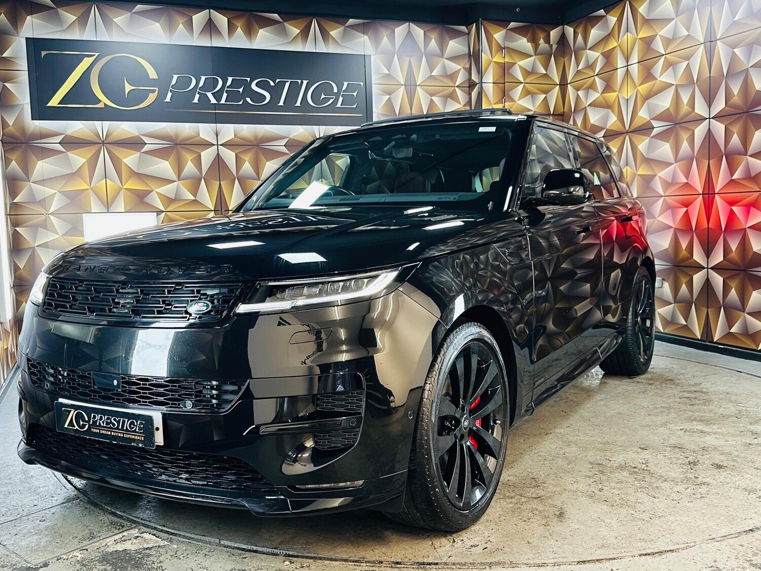 Used Land Rover Range Rover Sport 2024 for sale - 76377594: Photo 33