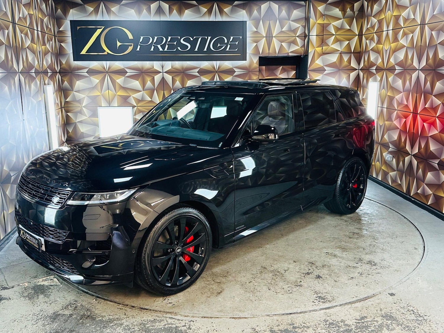 Used Land Rover Range Rover Sport 2024 for sale - 76377594: Photo 40