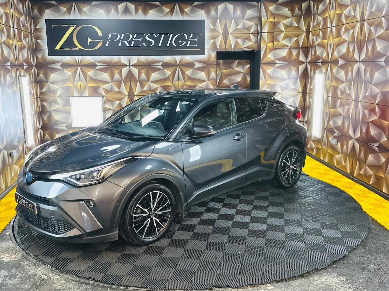 Used Toyota C-HR for sale - 77754150: Photo 15