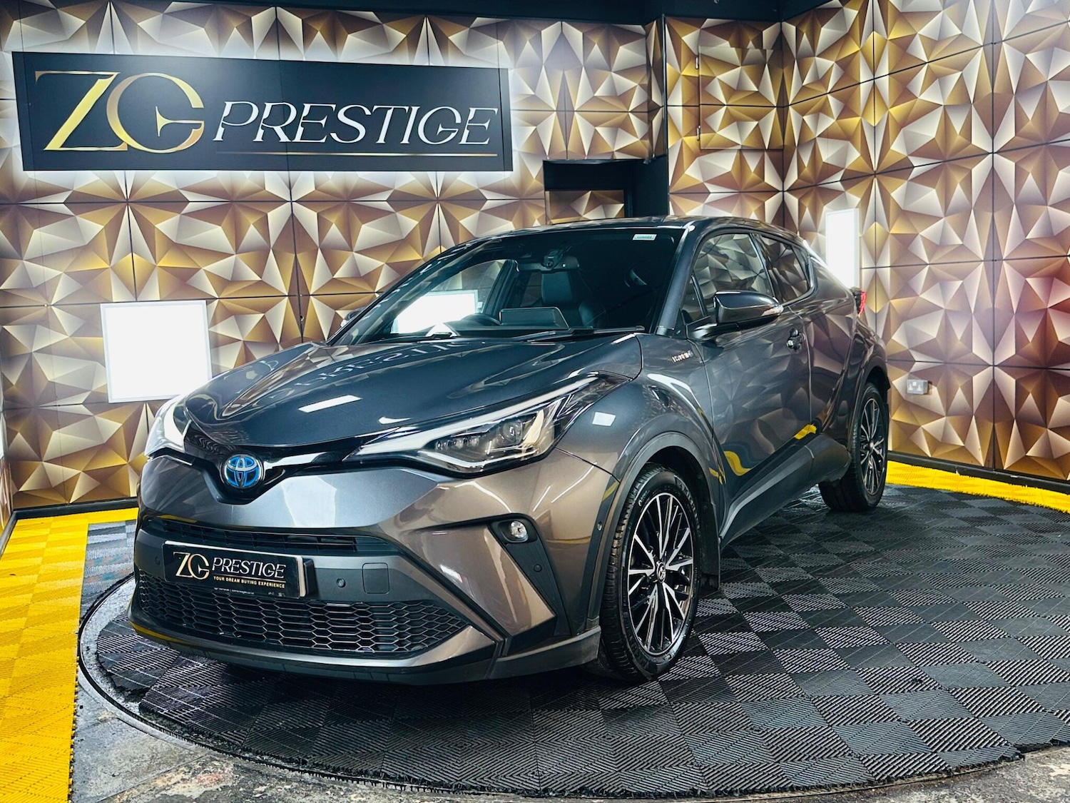 Used Toyota C-HR for sale - 77754150: Photo 23