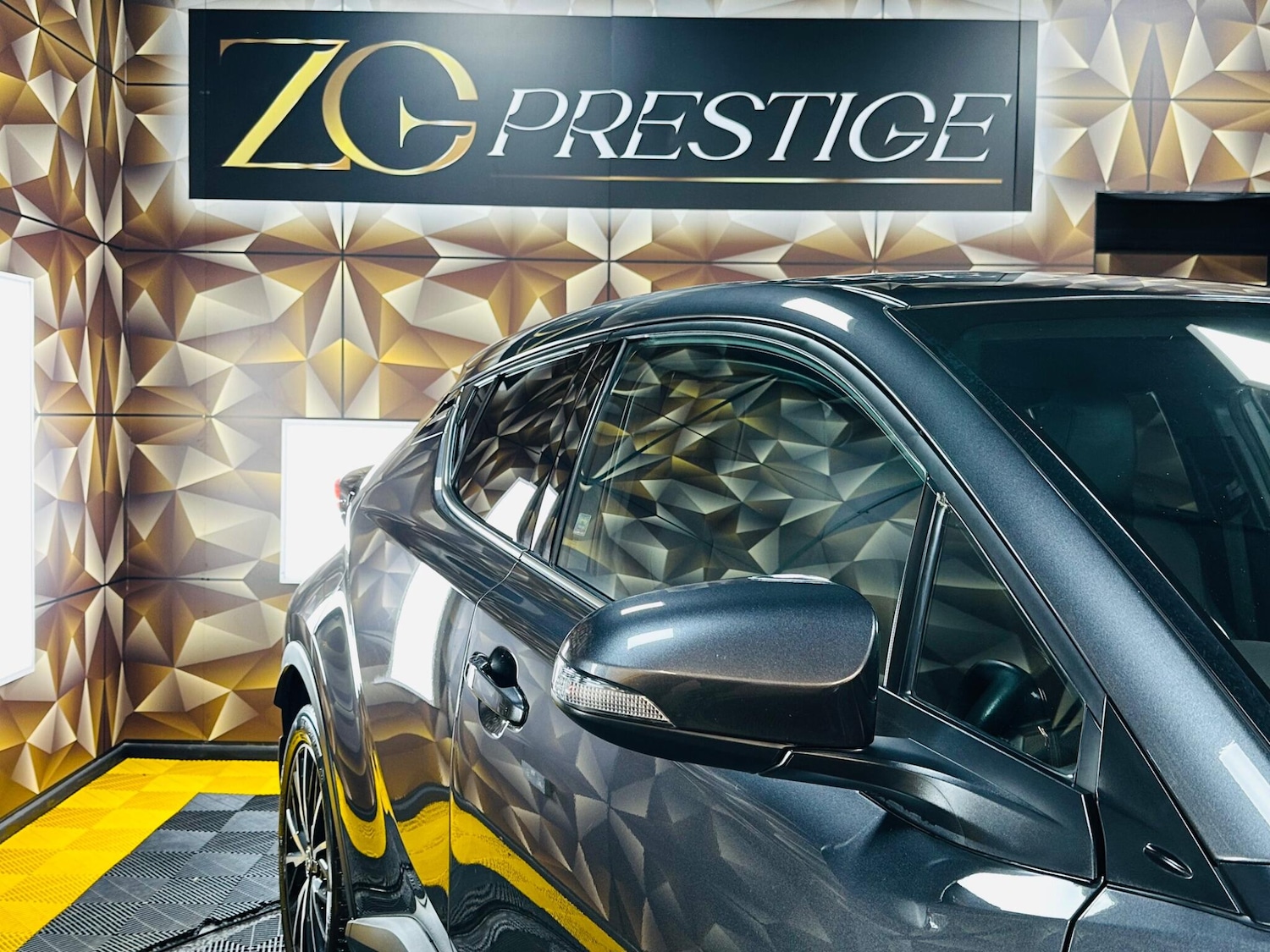 Used Toyota C-HR for sale - 77754150: Photo 27