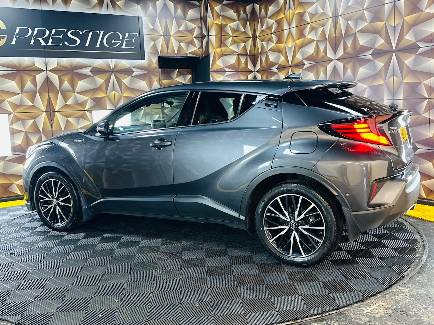 Used Toyota C-HR for sale - 77754150: Photo 46