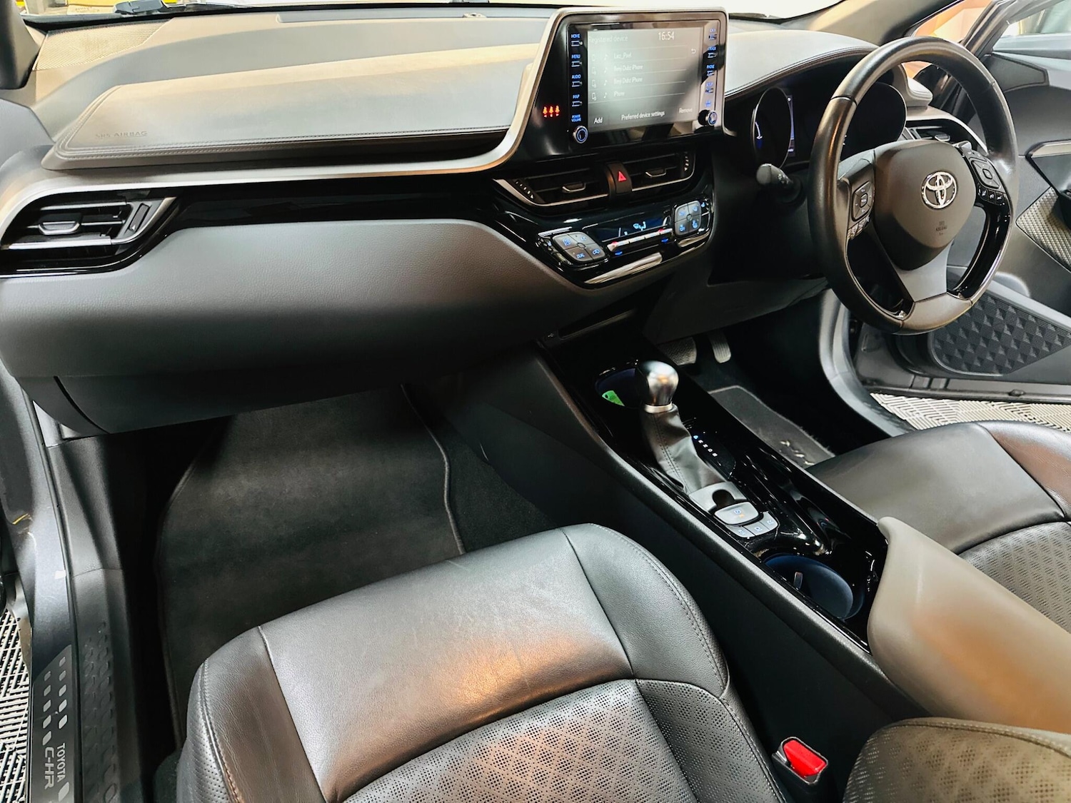 Used Toyota C-HR for sale - 77754150: Photo 6