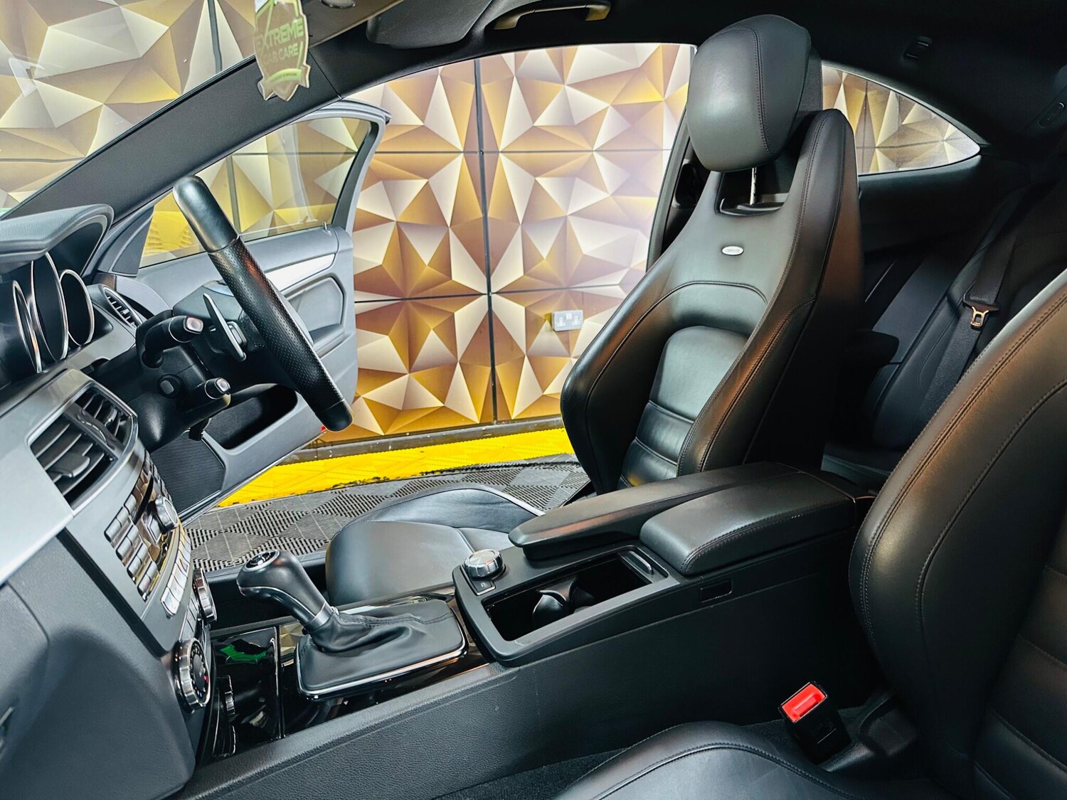 Used Mercedes-Benz C Class for sale - 77982558: Photo 4