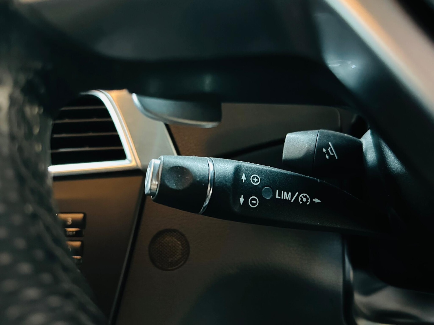 Used Mercedes-Benz C Class for sale - 77982558: Photo 48