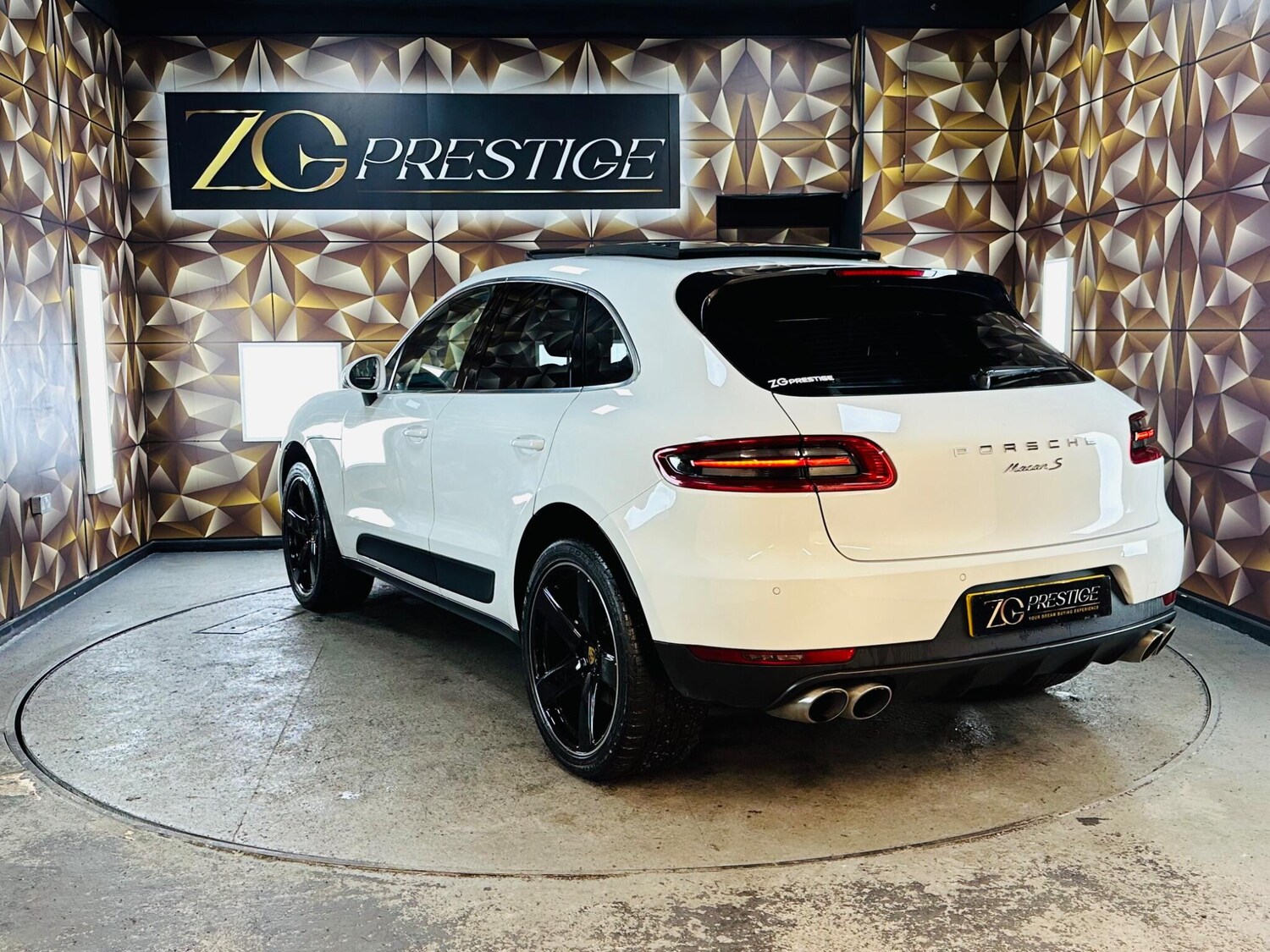 Used Porsche Macan 2015 for sale - 76702381: Photo 27