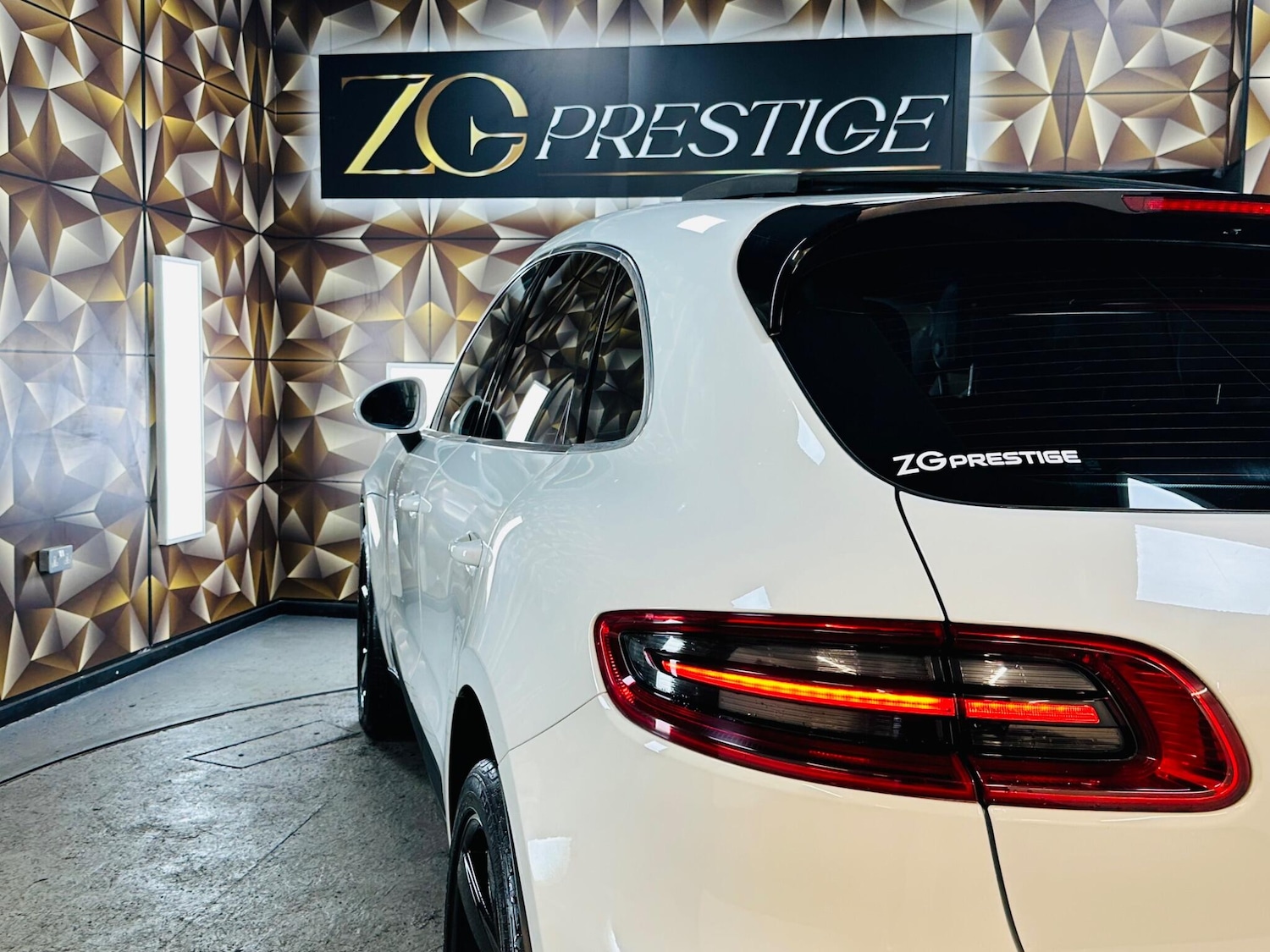 Used Porsche Macan 2015 for sale - 76702381: Photo 47