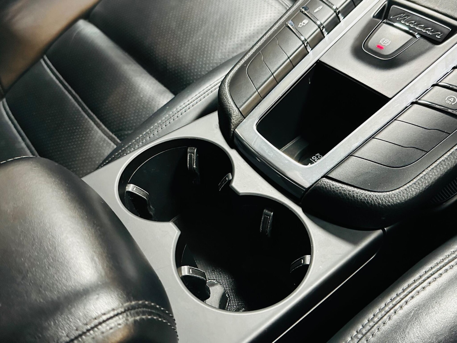 Used Porsche Macan 2015 for sale - 76702381: Photo 56