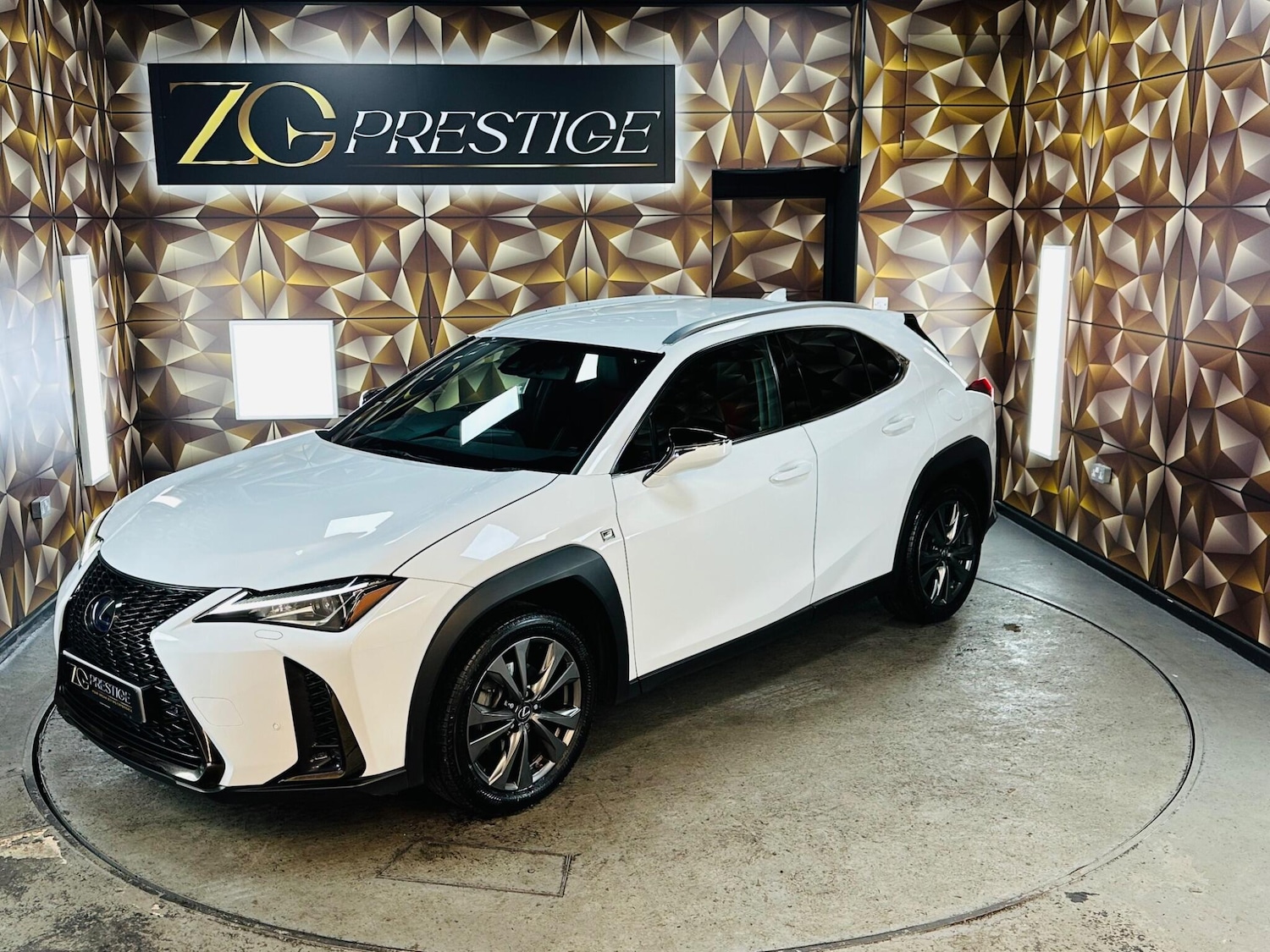 Used Lexus UX 2019 for sale - 76597456: Photo 15