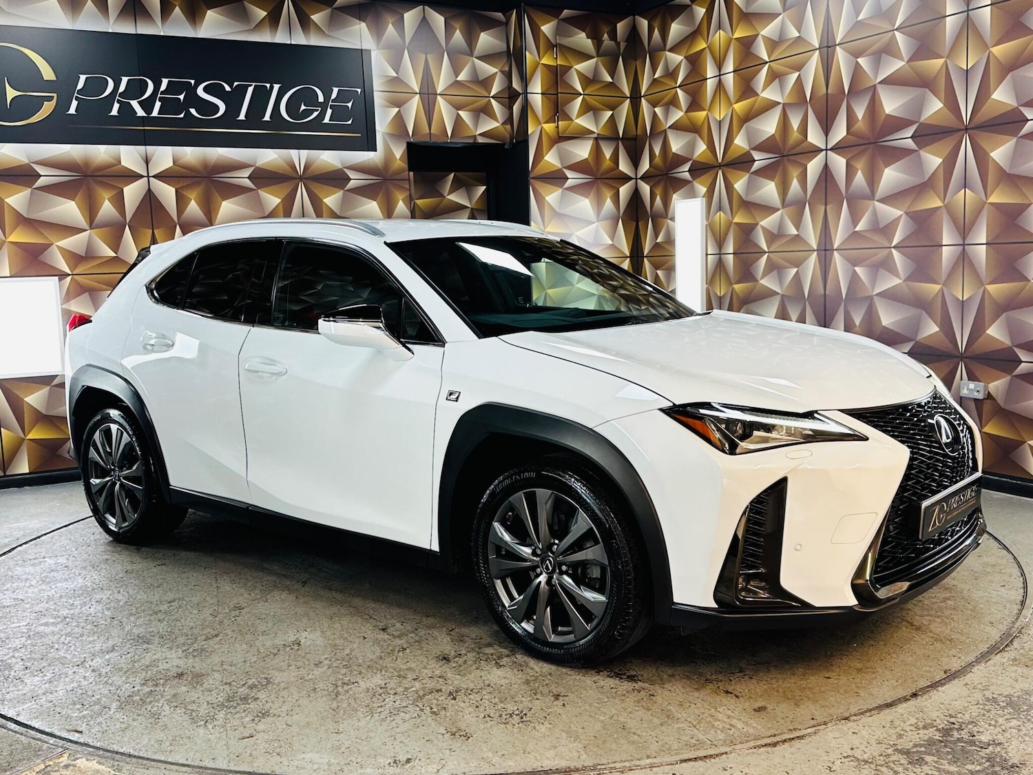 Used Lexus UX 2019 for sale - 76597456: Photo 17