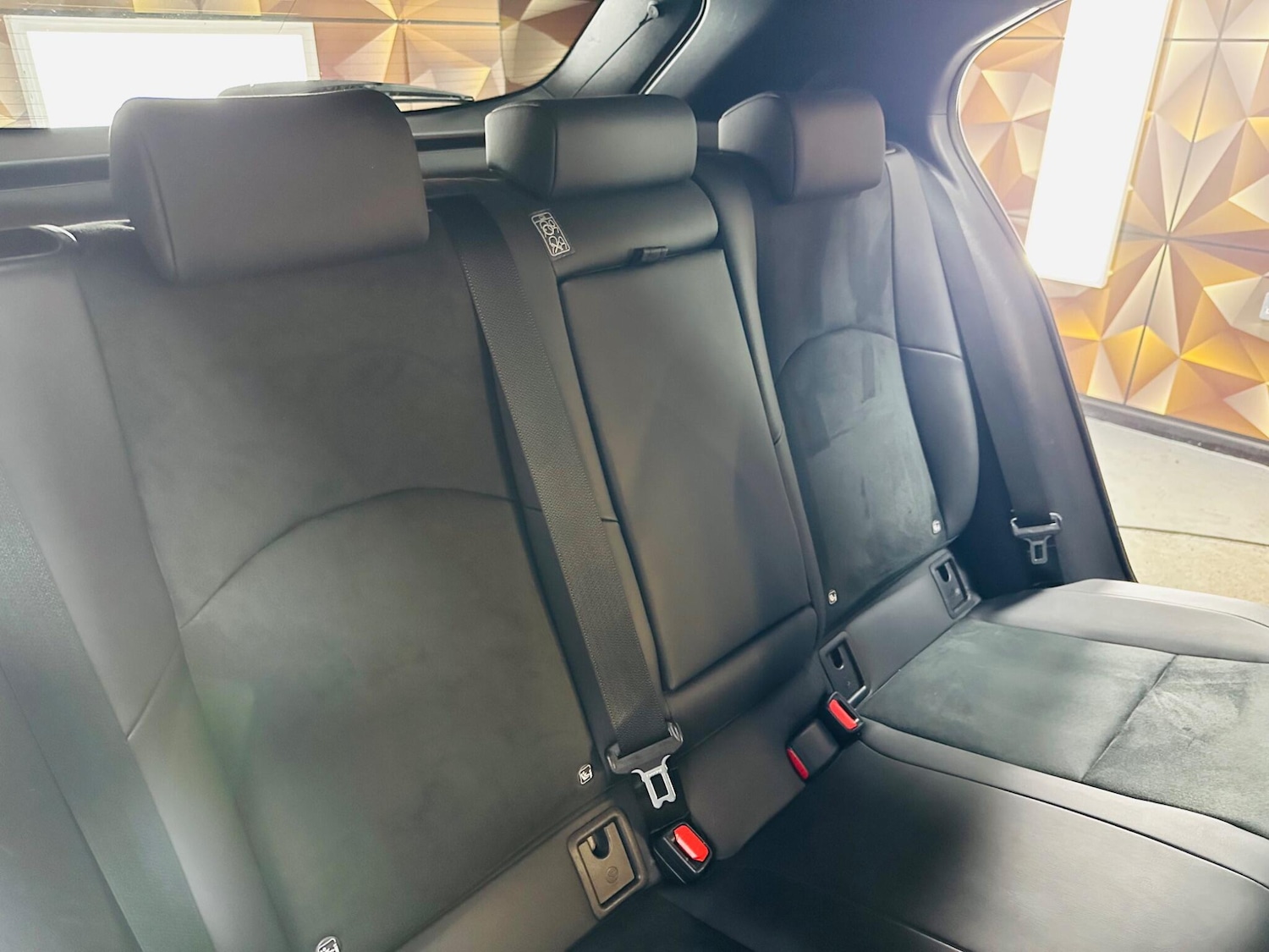 Used Lexus UX 2019 for sale - 76597456: Photo 22