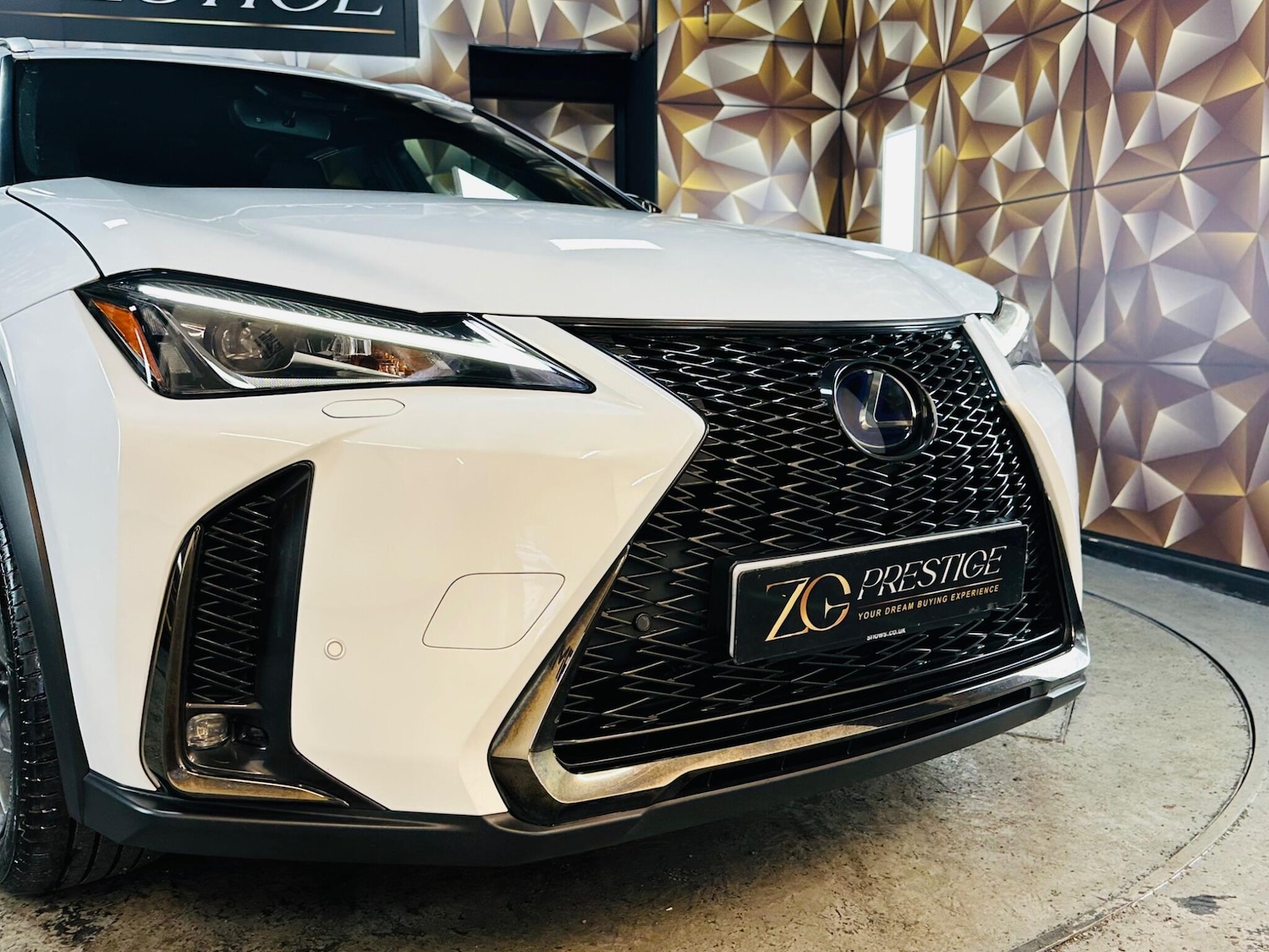Used Lexus UX 2019 for sale - 76597456: Photo 37