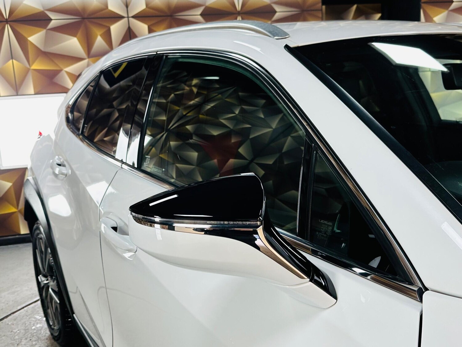 Used Lexus UX 2019 for sale - 76597456: Photo 39