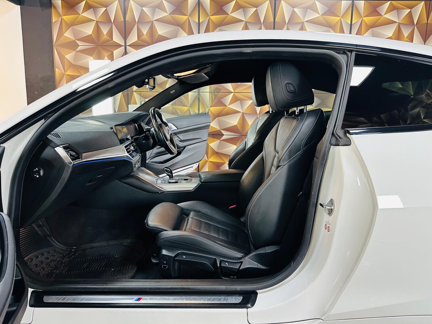 Used BMW 4 Series for sale - 77940534: Photo 62