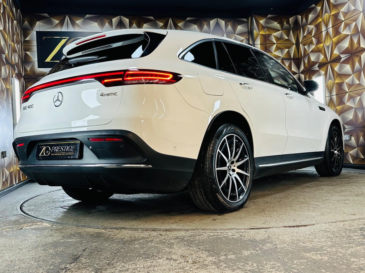 Used Mercedes-Benz EQC 2022 for sale - 76715089: Photo 42