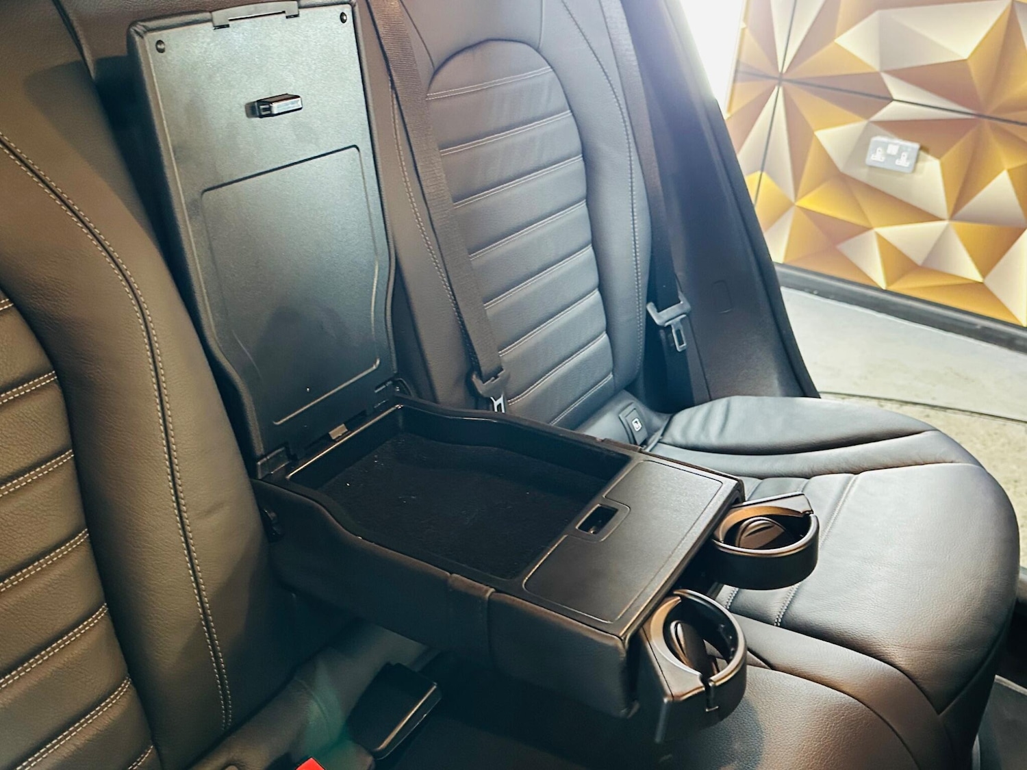 Used Mercedes-Benz EQC 2022 for sale - 76715089: Photo 63