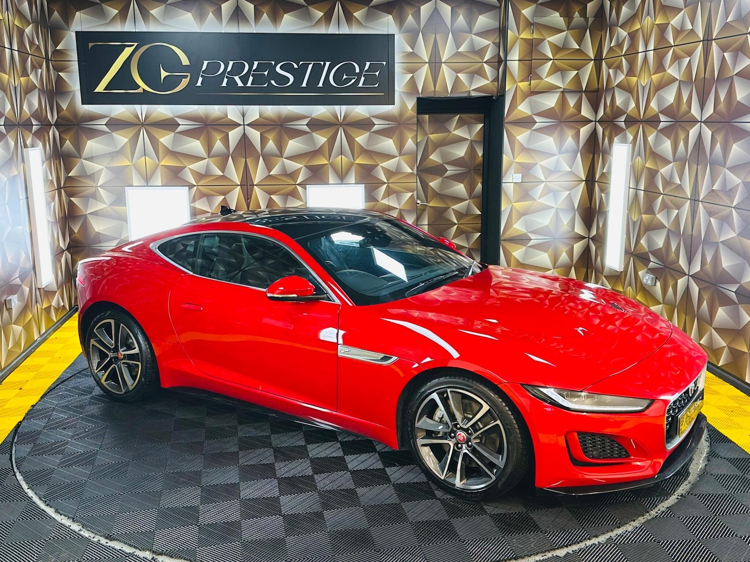 Used Jaguar F-Type 2021 for sale - 77084395: Photo 13