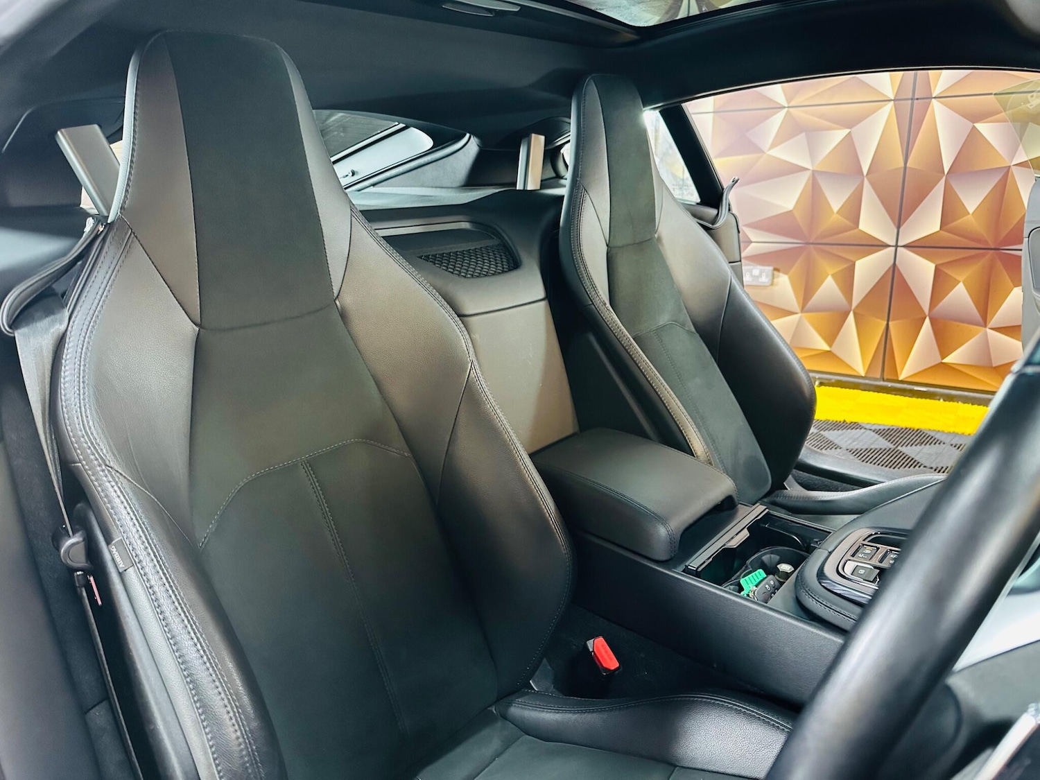 Used Jaguar F-Type 2021 for sale - 77084395: Photo 14