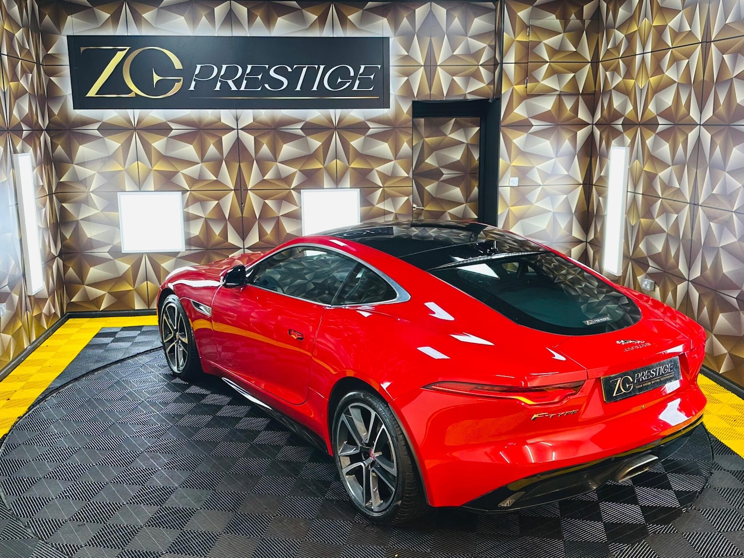 Used Jaguar F-Type 2021 for sale - 77084395: Photo 38
