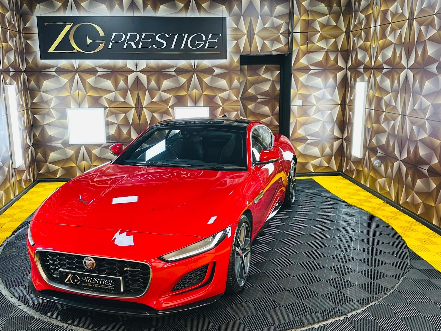Used Jaguar F-Type 2021 for sale - 77084395: Photo 44