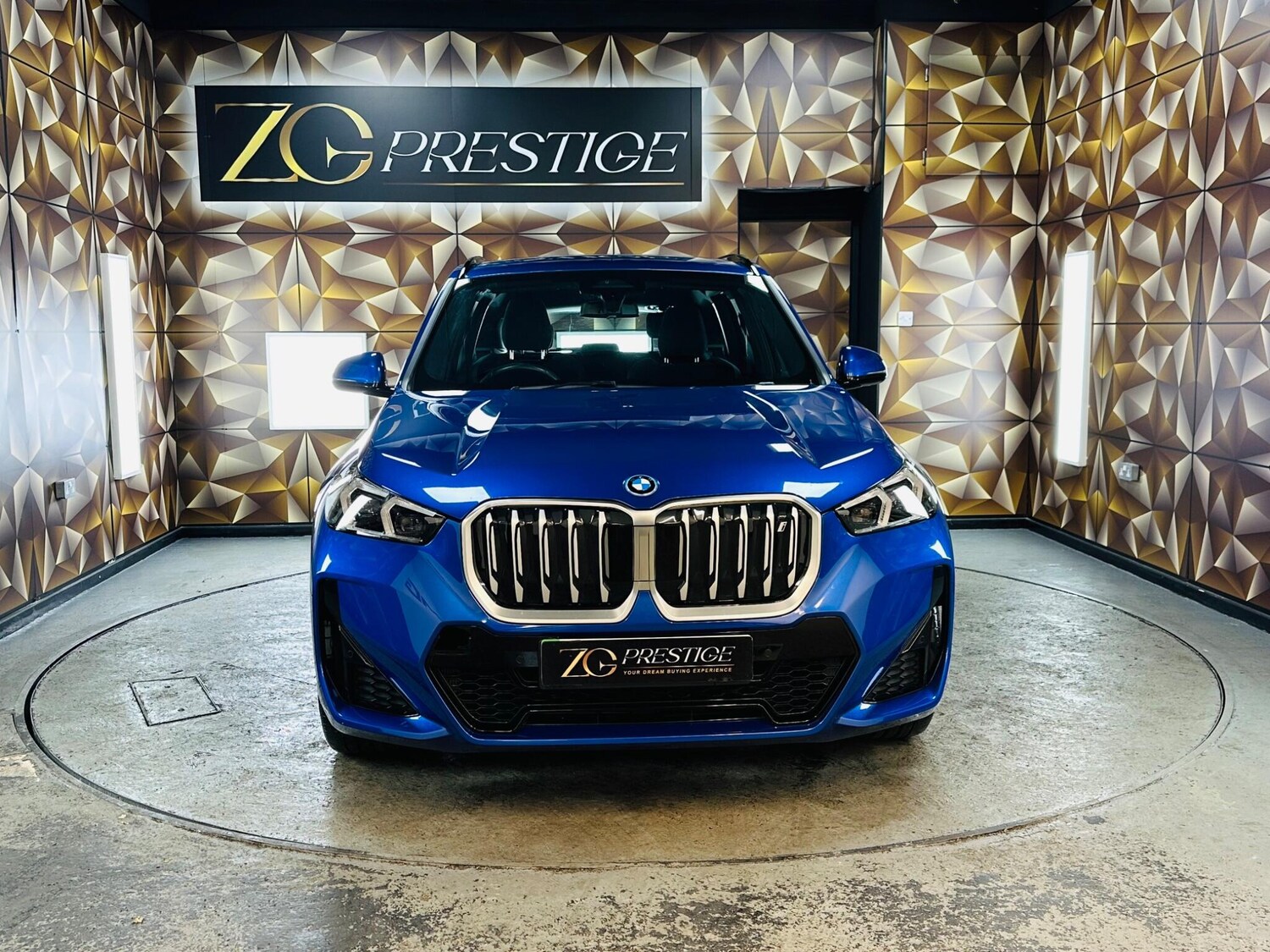 Used BMW iX1 2023 for sale - 77839990: Photo 3