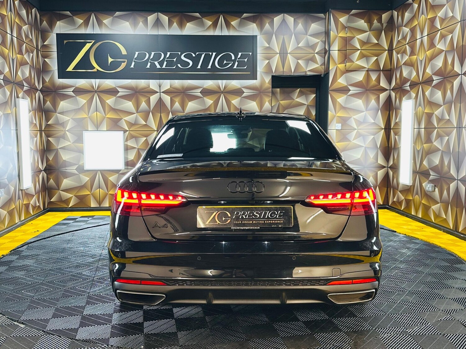 Used Audi A4 2022 for sale - 77304943: Photo 5