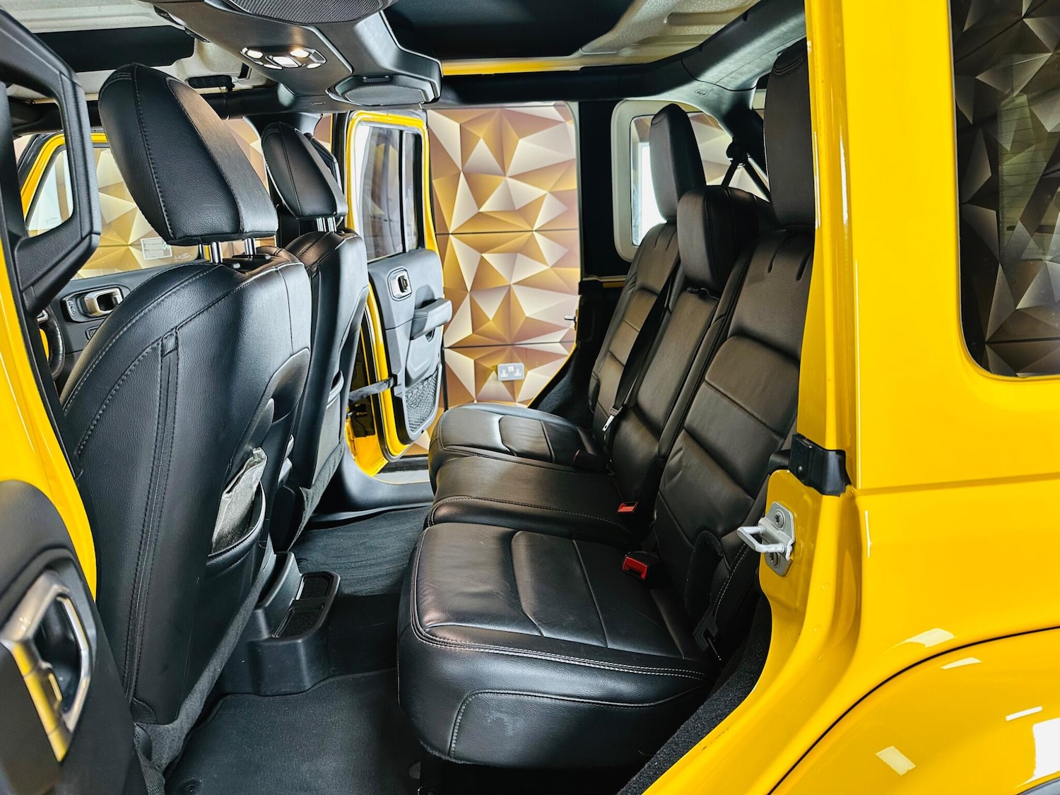 Used Jeep Wrangler 2020 for sale - 76994258: Photo 63