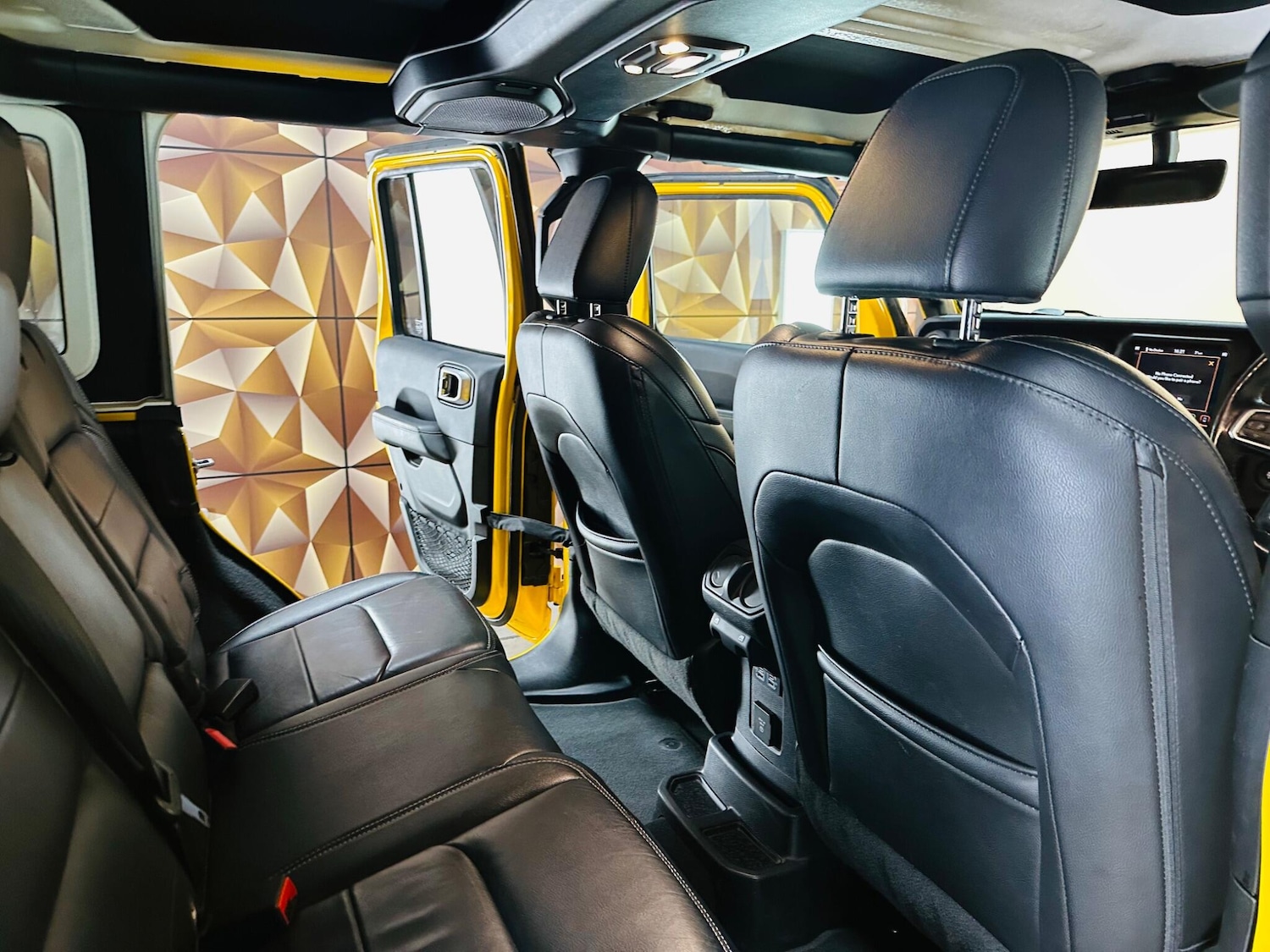 Used Jeep Wrangler 2020 for sale - 76994258: Photo 66