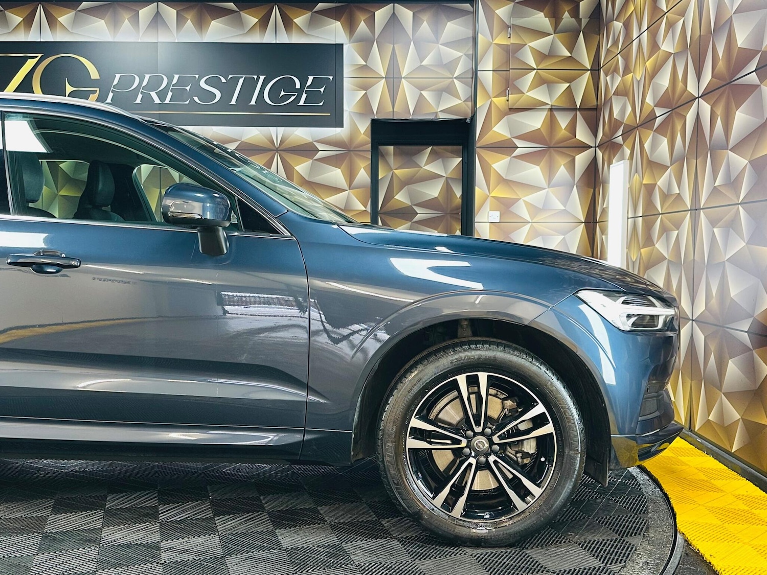 Used Volvo XC60 2019 for sale - 77598151: Photo 30