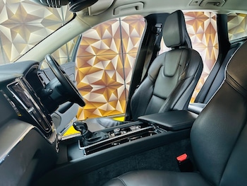 Used Volvo XC60 2019 for sale - 77598151: Photo