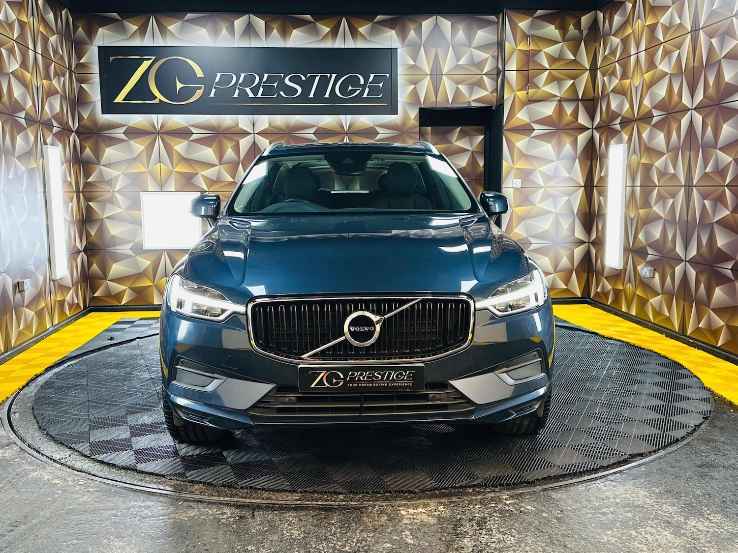 Used Volvo XC60 2019 for sale - 77598151: Photo 5