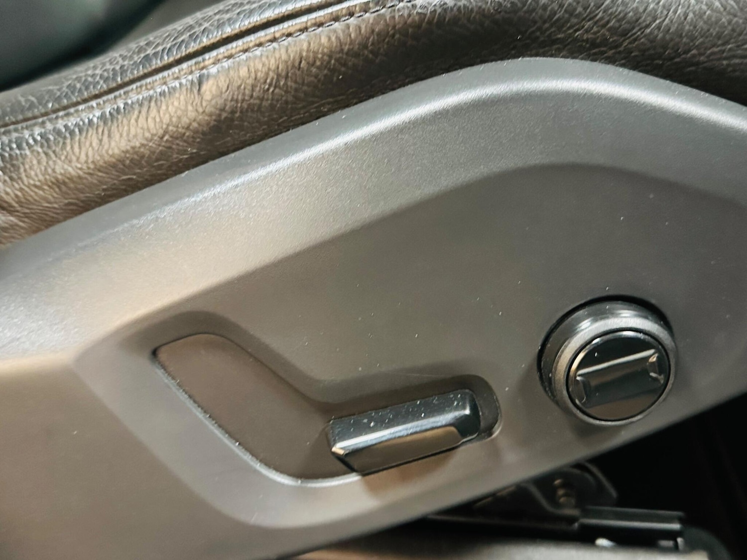 Used Volvo XC60 2019 for sale - 77598151: Photo 52