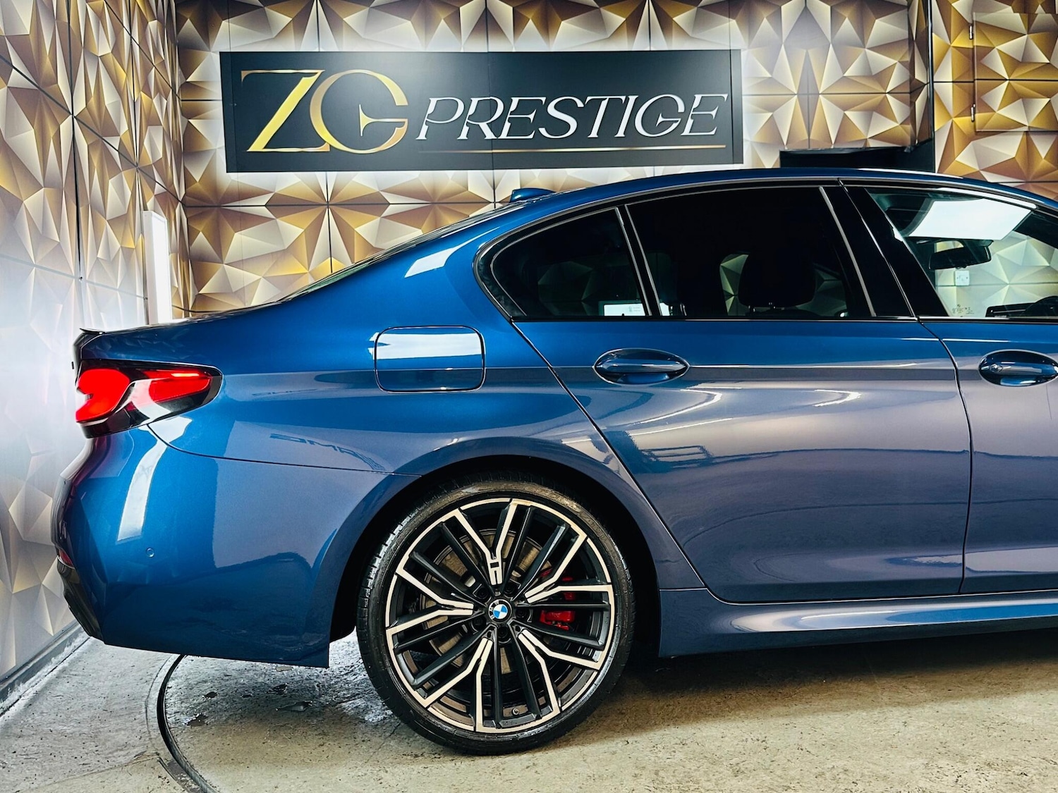 Used BMW 5 Series 2022 for sale - 76886986: Photo 44